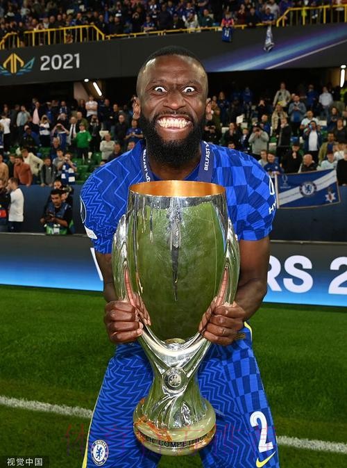 皇马敲定首援!安帅钦点欧冠冠军核心加盟 又玩免签 皇马敲定首援!安帅钦点欧冠冠军核心加盟 又玩免签